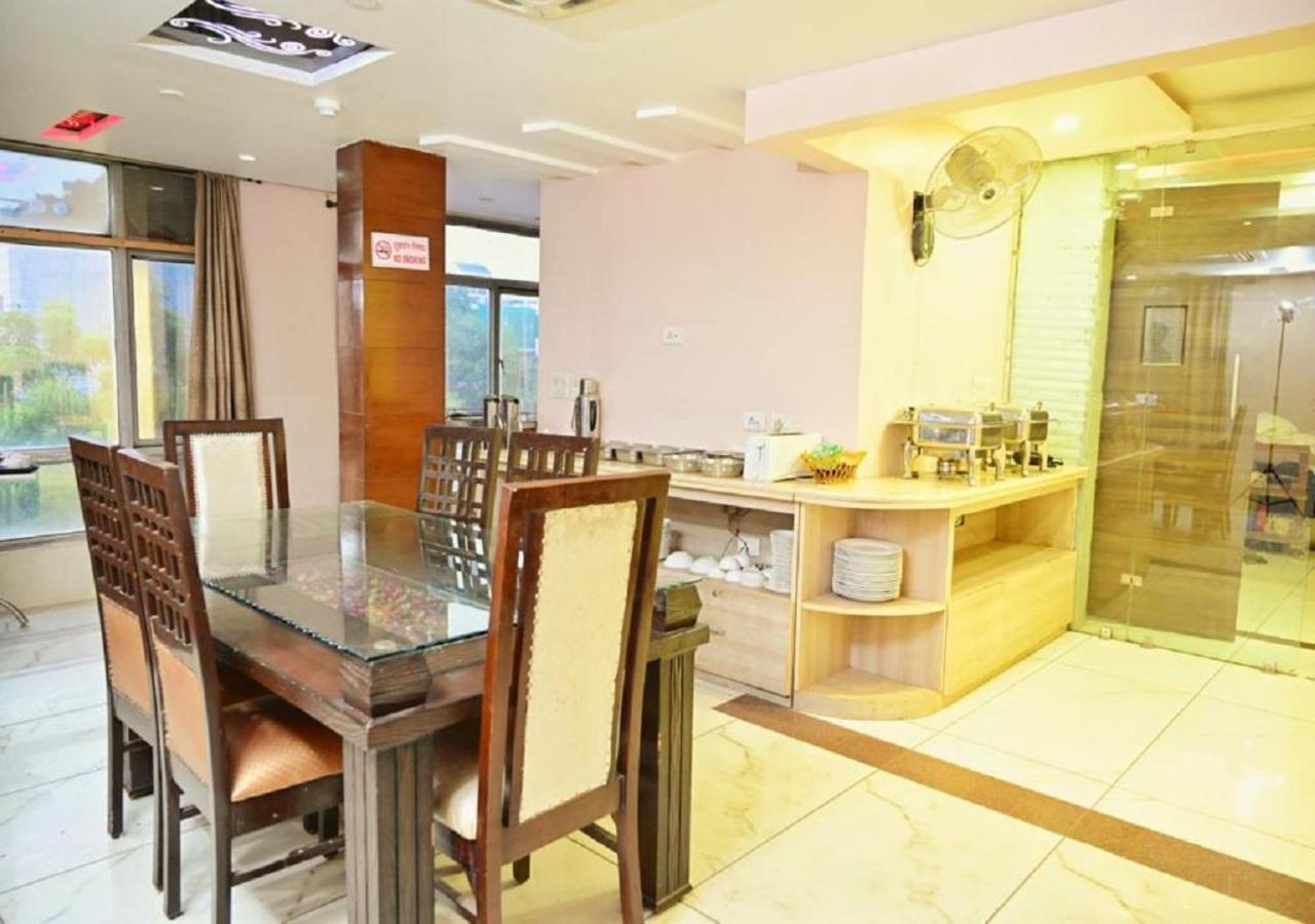 Glory Villa Yeni Delhi Dış mekan fotoğraf